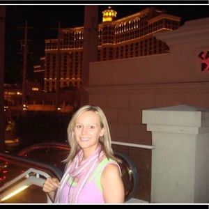 Meet your Posher, Anna